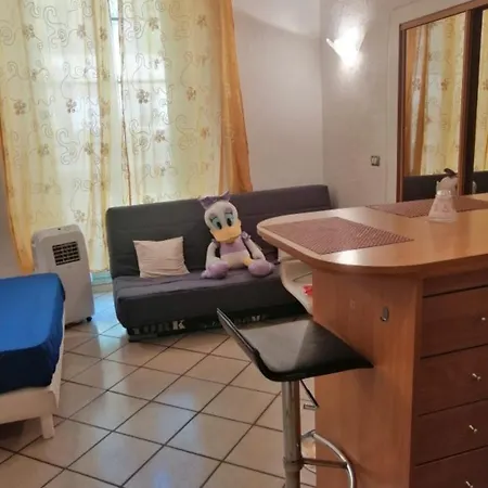 Apartment Mer